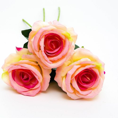 Bársony tapintású rózsaszín rózsa 50 cm